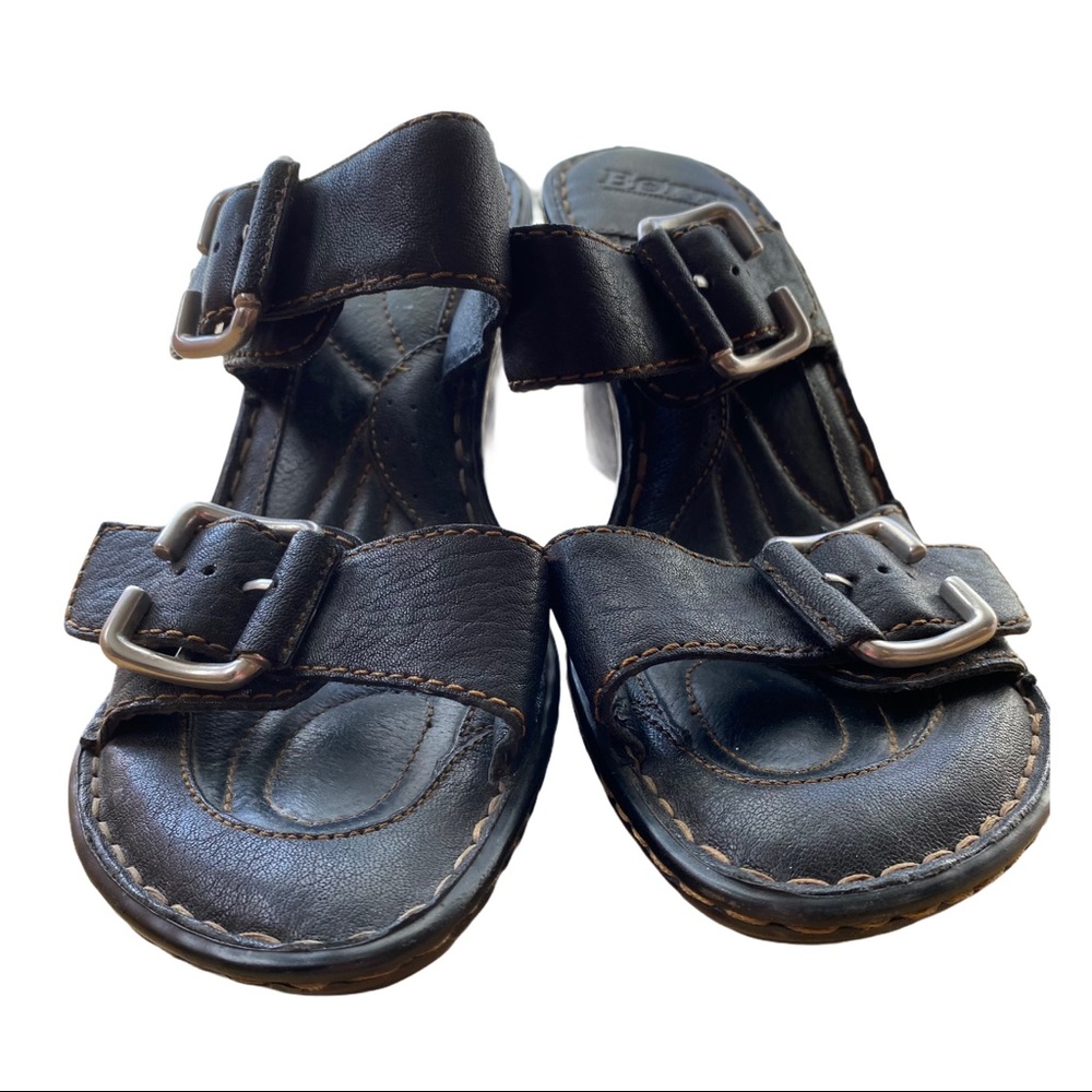 Born leather strapped heeled sandal 9 / 40